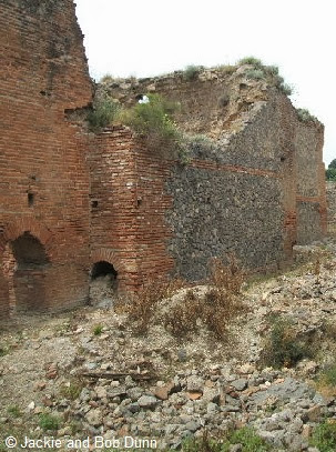 Центральные Термы (Помпеи)