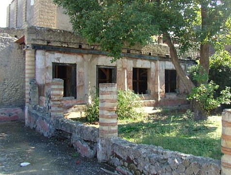 House of the Mosaic Atrium (Casa dell'Atrio a Mosaico) (Herculaneum)