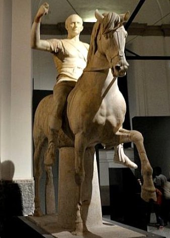 Базилика Нониана (Геркуланум)