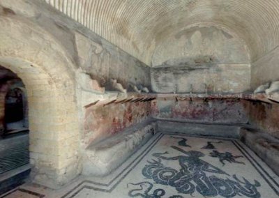 Central Thermae (Terme Centrali) (Herculaneum)