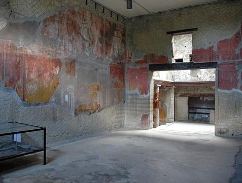 House of the Beautiful Courtyard (Casa del Bel Cortile) (Herculaneum)