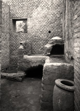 House of the Double Atrium (Casa a due atri) Herculaneum)