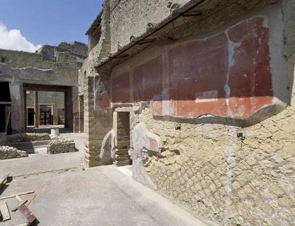House of the Double Atrium (Casa a due atri) Herculaneum)