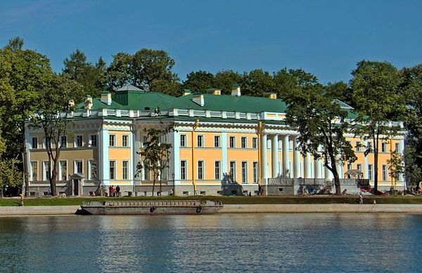 Каменноостровский дворец