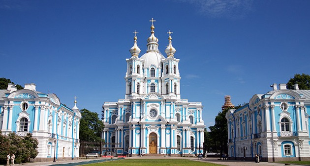 Смольный монастырь